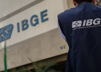 ibge-abre-mais-de-9-mil-vagas-temporarias-com-salarios-de-ate-r$-3,3-mil