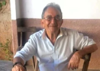 idoso-e-morto-e-corpo-e-levado-em-carrinho-de-mao-em-brazabrantes