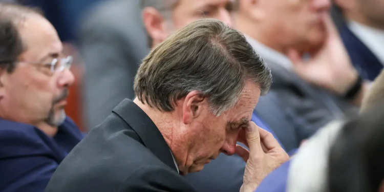 bolsonaro-diz-ter-sofrido-surto-e-nega-intencao-de-fuga-em-audiencia-de-custodia
