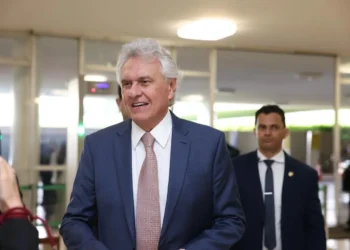 caiado-permanece-internado-e-deve-passar-por-ablacao-cardiaca-nesta-segunda-(24)