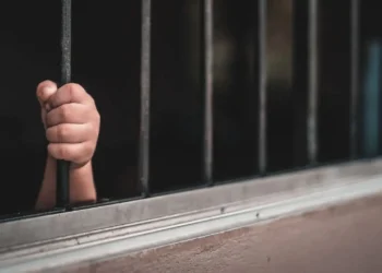 trisal-e-preso-suspeito-de-manter-adolescente-de-16-anos-em-carcere-privado