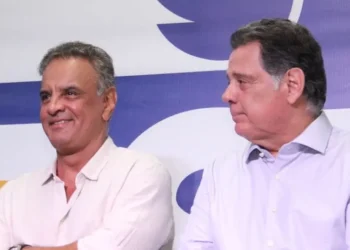 em-troca-de-comando-para-2026,-marconi-deixa-presidencia-do-psdb-e-aecio-assume