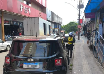 goiania-inicia-operacao-boas-compras-na-regiao-da-44-para-organizar-transito-no-fim-de-ano