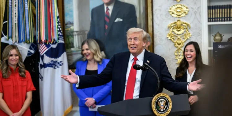 georgia-arquiva-processo-movido-contra-trump-por-tentativa-de-interferencia-nas-eleicoes