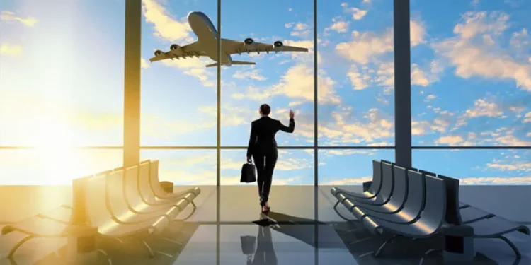 viagens-corporativas-disparam-e-setor-projeta-recorde-historico-em-2025