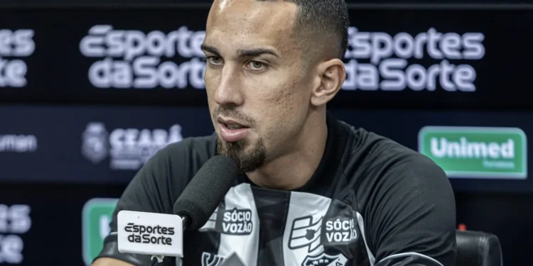 goias-avanca-por-nicolas,-do-america-mg