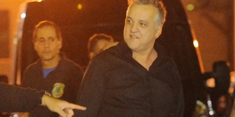 justica-revoga-prisao-de-carlinhos-cachoeira-por-divida-de-pensao-de-r$-1,1-milhao