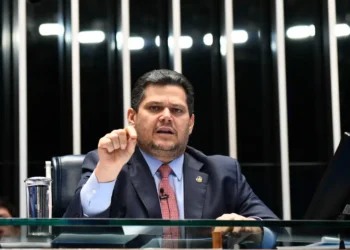 quando-um-ministro-do-stf-decide-sozinho,-a-democracia-perde-equilibrio