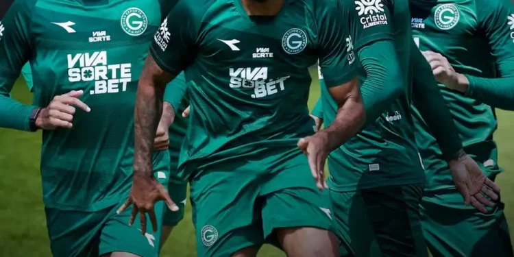 goias-tem-zaga-definida-para-2026?