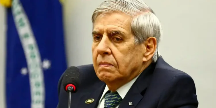 moraes-ordena-pericia-da-pf-para-esclarecer-saude-de-heleno