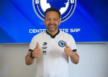 kobayashi-promete-campanha-forte-no-centro-oeste-em-2026