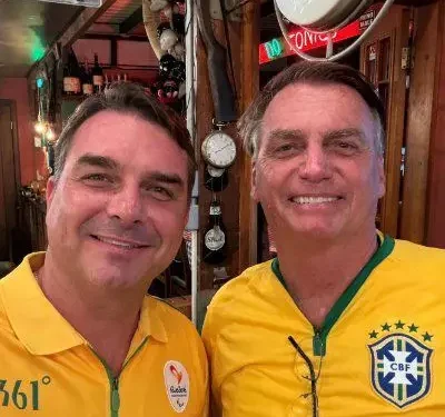com-foco-na-anistia,-flavio-bolsonaro-abre-corrida-ao-planalto
