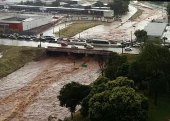 estudos-revelam-por-que-a-marginal-botafogo-continua-alagando-ha-decadas-em-goiania