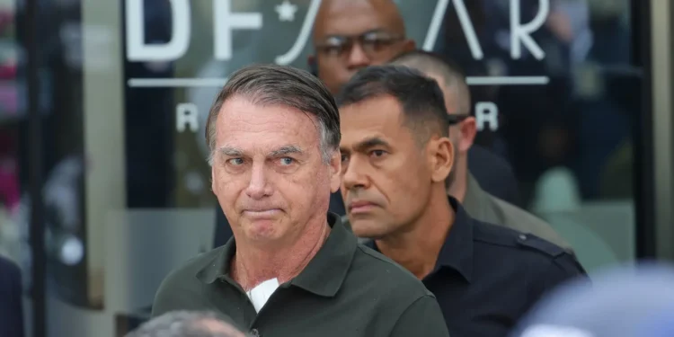 bolsonaro,-o-arrascaeta-da-politica,-tira-de-aliados-2-mil-anos-de-pena