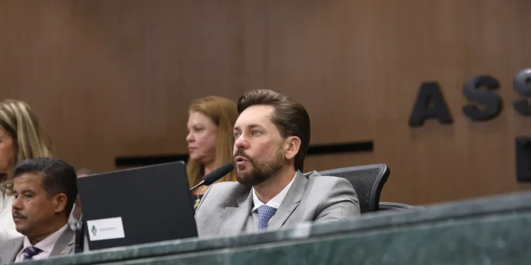 alego-empurra-conta-do-ipasgo-para-servidores