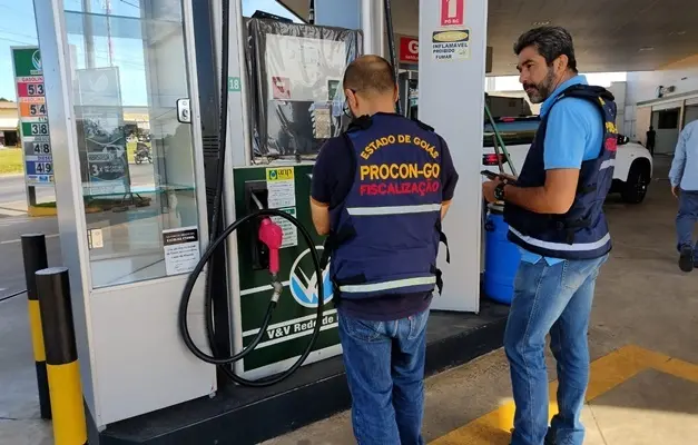 entressafra-pressiona-mercado,-mas-procon-aponta-abusos-no-preco-do-etanol