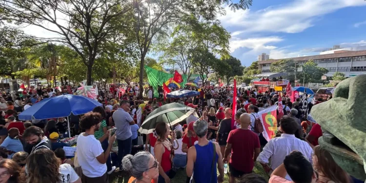 praca-universitaria-e-palco-de-mobilizacao-contra-anistia-e-pl-da-dosimetria-em-goiania
