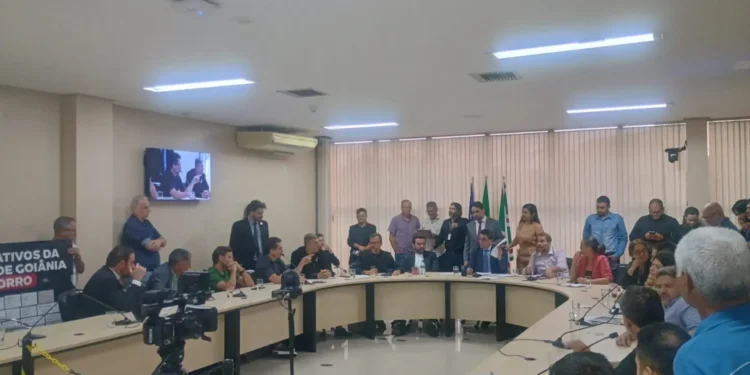 ldo-e-aprovada-na-mista-apos-idas-e-vindas-de-acordo-entre-base-e-relator