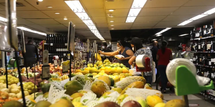 natal-de-2025-deve-impulsionar-mercado-alimenticio-em-15%-no-consumo
