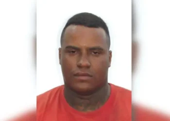 homem-morre-em-confronto-com-a-pm-apos-ataque-a-vizinho-em-aguas-lindas