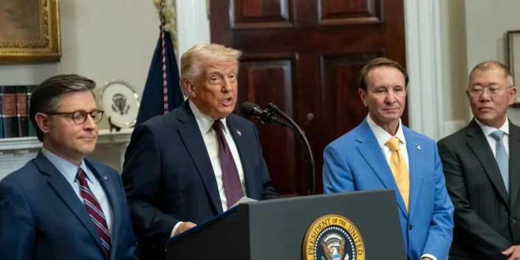 dinamarca-e-groenlandia-reagem-a-enviado-dos-eua-na-regiao