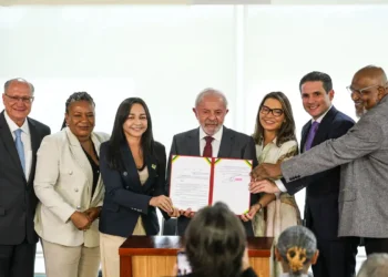 lula-assina-decreto-que-reconhece-a-cultura-gospel-como-manifestacao-cultural-nacional