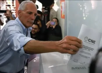 “golpe-eleitoral”:-aliado-de-trump-e-eleito-em-honduras