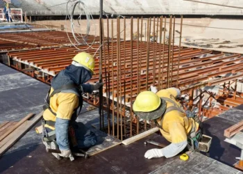 construcao-civil-cresce-em-2025,-mas-falta-de-mao-de-obra-pressiona-setor