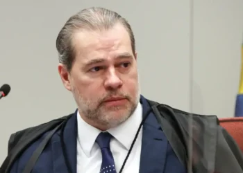 toffoli-rejeita-recurso-do-bc-e-mantem-acareacao-em-inquerito-do-master