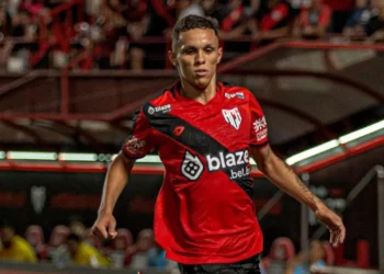 red-bull-bragantino-da-“chapeu”-2-gigantes-e-acerta-com-“novo-neymar”