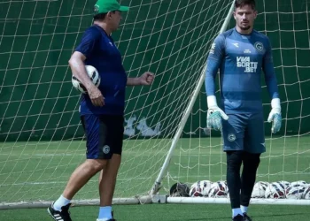 goias-amplia-faxina-interna-e-reformula-comissao-tecnica-para-2026