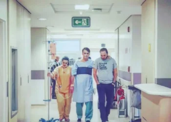 mesmo-apos-cirurgias,-bolsonaro-volta-a-ter-crises-de-soluco