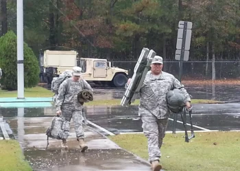 trump-retira-guarda-nacional-de-chicago,-los-angeles-e-portland