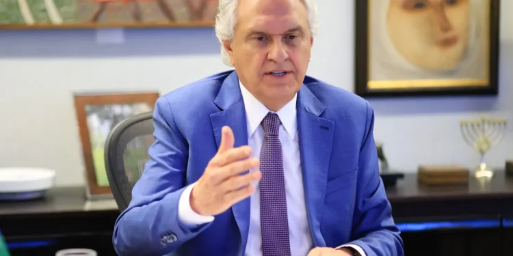 caiado-tem-3-rotas:-presidente,-vice-de-flavio/tarcisio-ou-senador