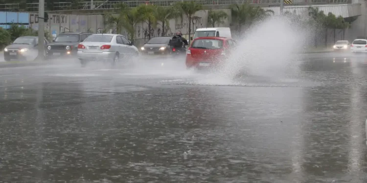 alerta-de-tempestades-atinge-215-municipios-de-goias-neste-sabado
