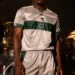 goias-e-diadora-lancam-uniforme-3-para-2026-unindo-historia-e-modernidade