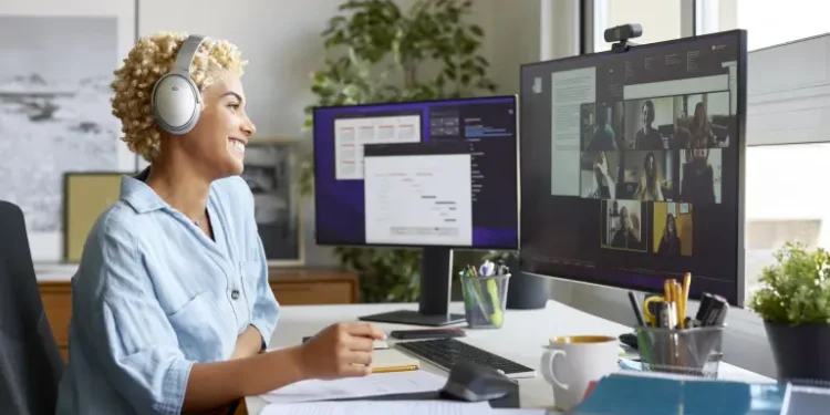 trabalho-remoto-cresce-no-brasil-e-redefine-o-mercado-criativo-em-2026