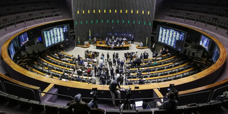 o-que-ganham-base-e-oposicao-no-congresso-com-a-prisao-de-maduro-pelos-eua