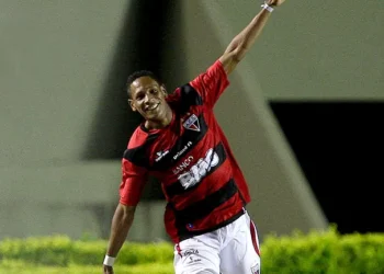 marcao-ex-goias-e-atletico-go-reforca-o-ataque-da-aparecidense-aos-40-anos