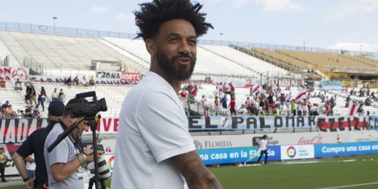 ex-volante-cristian-e-acusado-de-invasao-a-domicilio-e-ameaca-contra-ex-mulher