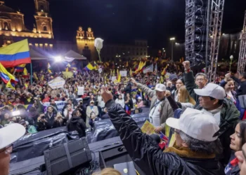 trump-e-petro-retomam-dialogo-apos-dias-de-escalada-verbal