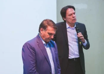 confira-quem-e-o-bispo-e-fisico-de-anapolis-que-bolsonaro-pediu-para-receber-na-prisao