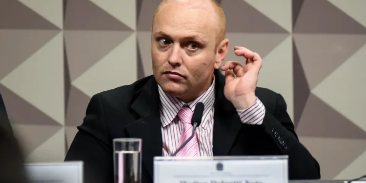 moraes-autoriza-walter-delgatti-a-cumprir-pena-em-regime-semiaberto-apos-decisao-do-stf