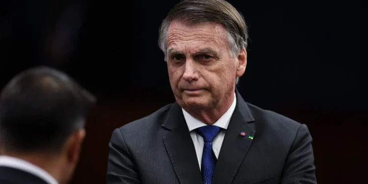 na-papudinha,-bolsonaro-mantem-maioria-das-regalias-da-prisao-na-pf