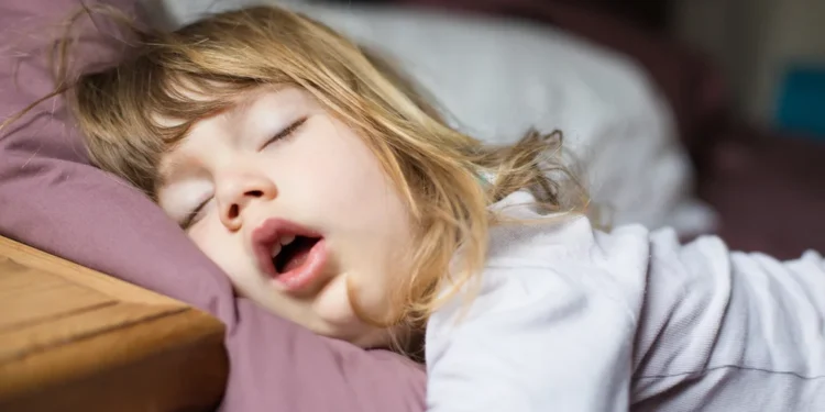 sintomas-comuns-na-infancia-podem-esconder-problema-que-exige-cirurgia