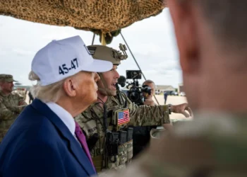 eua-deslocam-porta-avioes-para-o-oriente-medio,-diz-tv