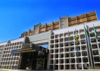 tjgo-abre-selecao-de-estagio-com-bolsas-de-ate-r$-3,5-mil