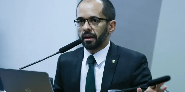 lula-avalia-indicar-mulher-para-comandar-a-dpu-apos-mais-de-20-anos