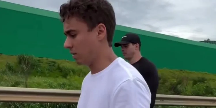 nikolas-ferreira-inicia-caminhada-de-240-km-em-protesto-politico