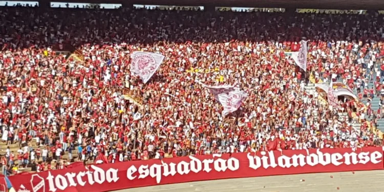 vila-nova-busca-o-serra-dourada-e-tenta-quebrar-tabu-de-torcida-unica-para-o-classico
